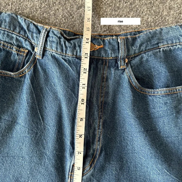 BDG Jeans Womens 28 Crinkle Blue Wash High Rise Loose Straight Leg Casual Denim - Picture 10 of 16